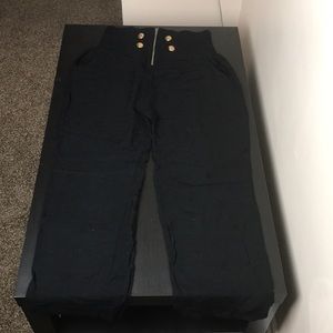 Synched Waist black lightweight pants